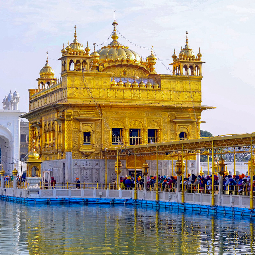 golden temple 1024 x 1024 size